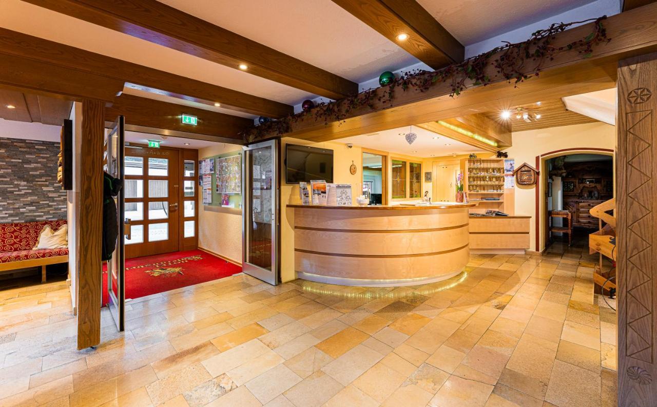 Hotel Kajetansbruecke Pfunds Luaran gambar